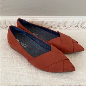 Dr. Scholl’s Be Free Orange Coral Pointy Flats